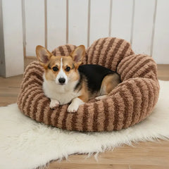 Scalloped Donut Dog Bed